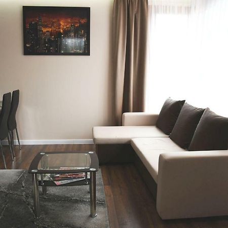 Apartament Wilga Park Krakow Bagian luar foto