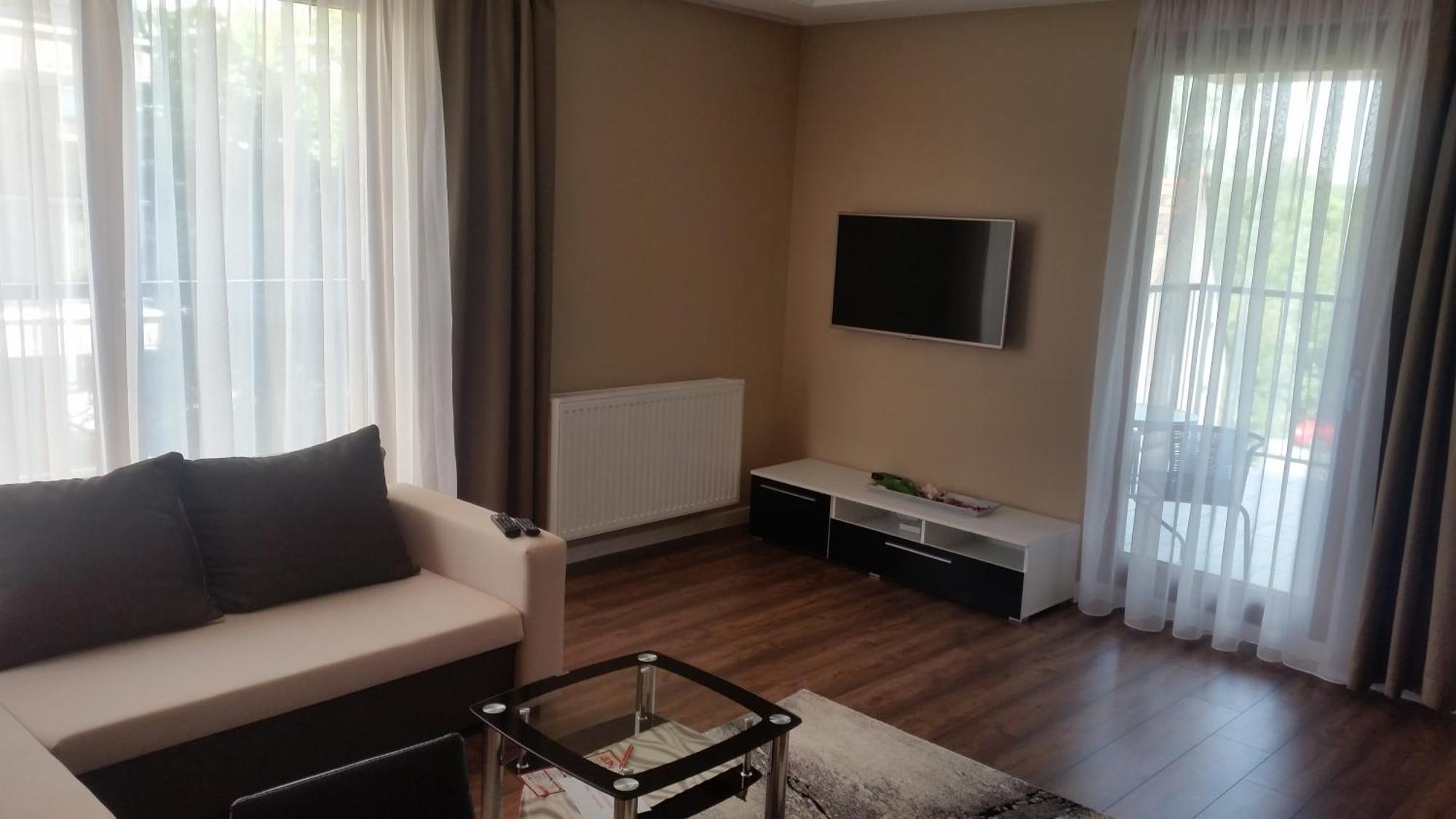 Apartament Wilga Park Krakow Bagian luar foto