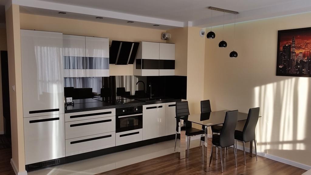Apartament Wilga Park Krakow Bagian luar foto